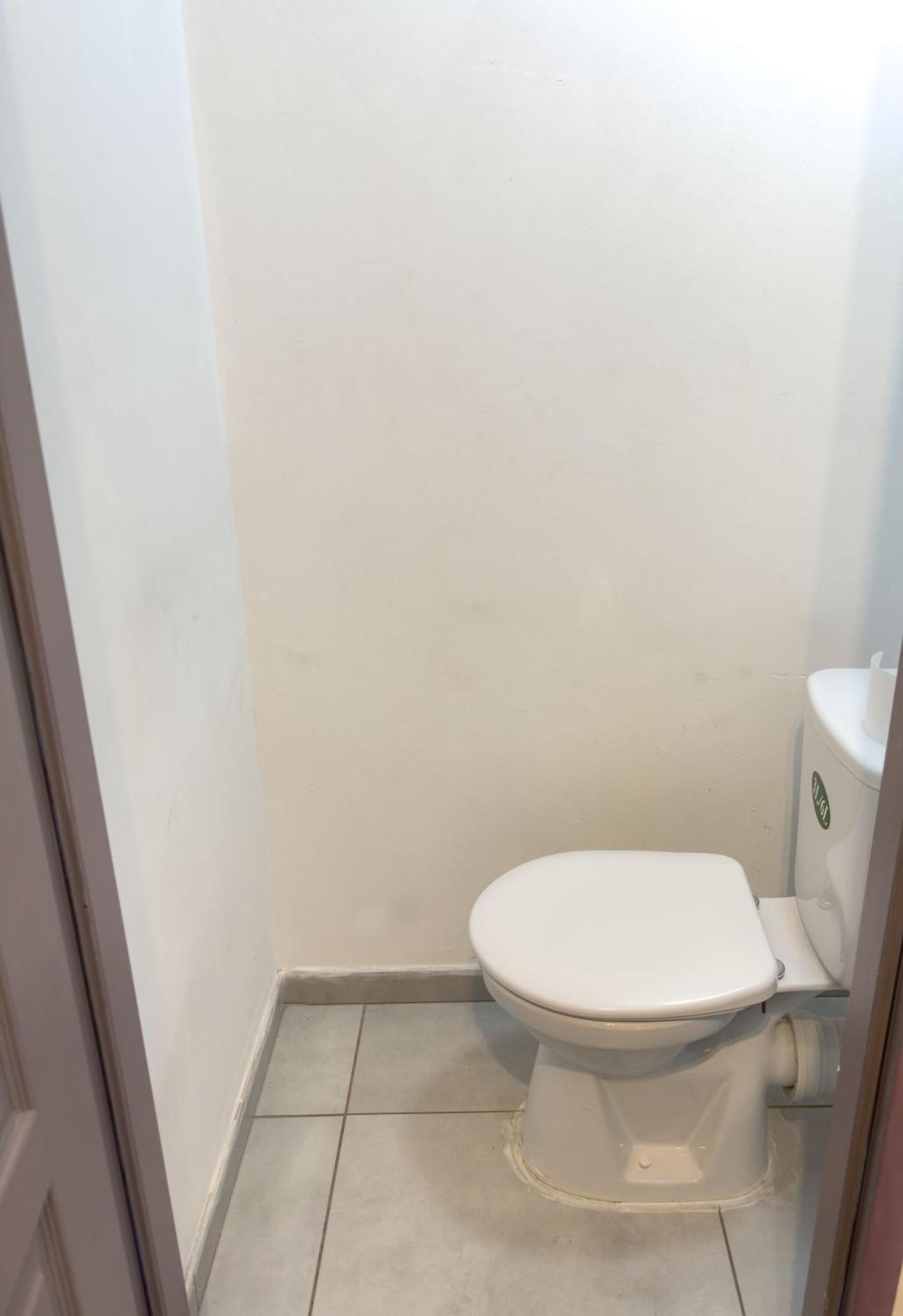 Chambre A Antony Proche De Paris Et A 10 Minutes Aeroport Orly ภายนอก รูปภาพ