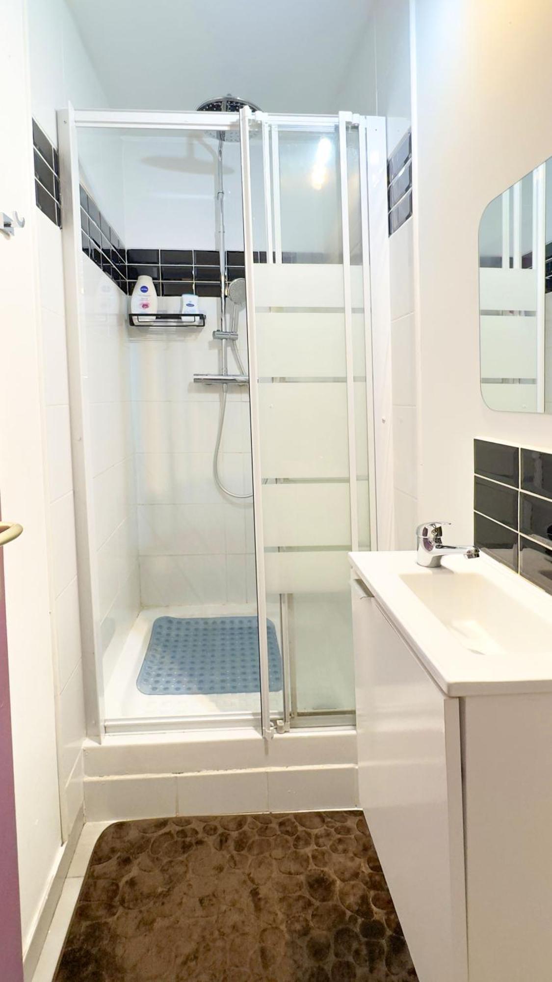 Chambre A Antony Proche De Paris Et A 10 Minutes Aeroport Orly ภายนอก รูปภาพ