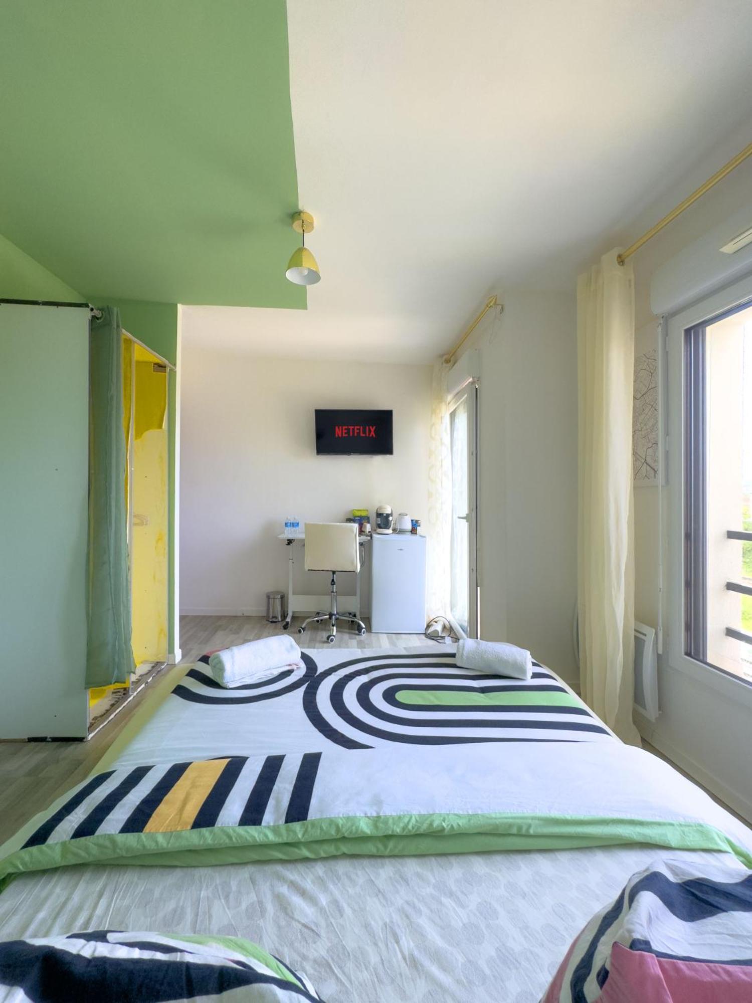 Chambre A Antony Proche De Paris Et A 10 Minutes Aeroport Orly ภายนอก รูปภาพ